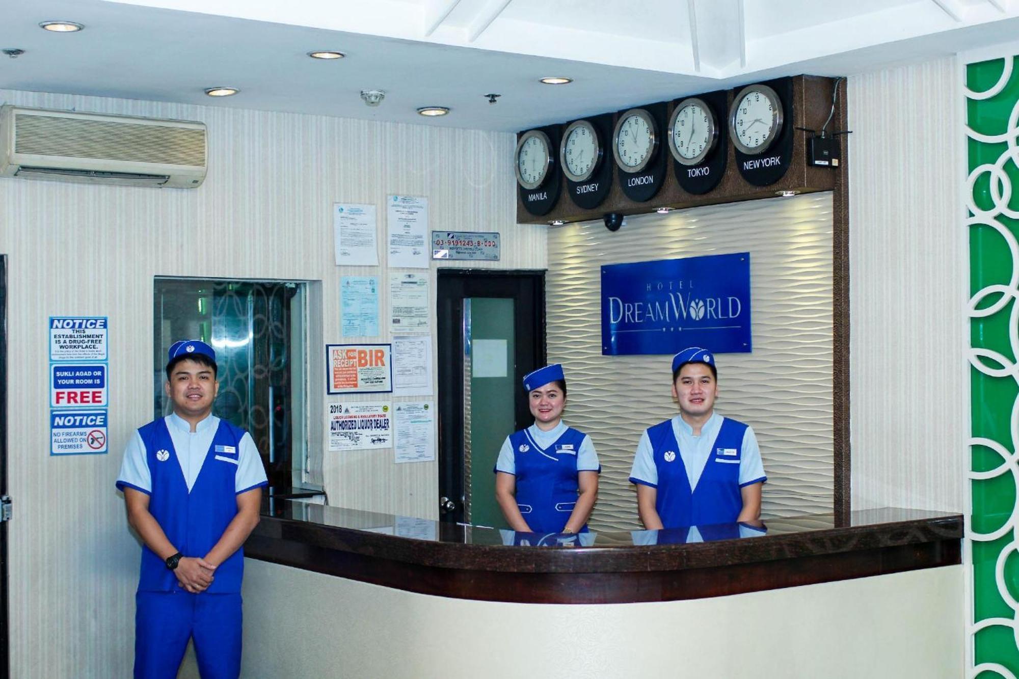 Hotel Dreamworld Araneta Cubao Exteriér fotografie