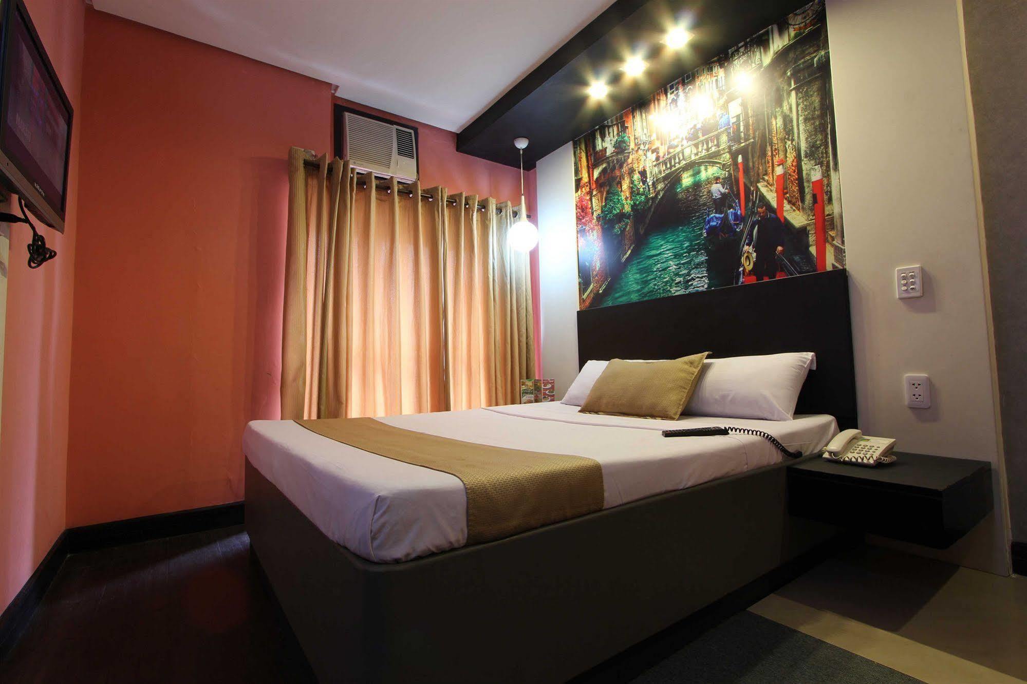 Hotel Dreamworld Araneta Cubao Exteriér fotografie