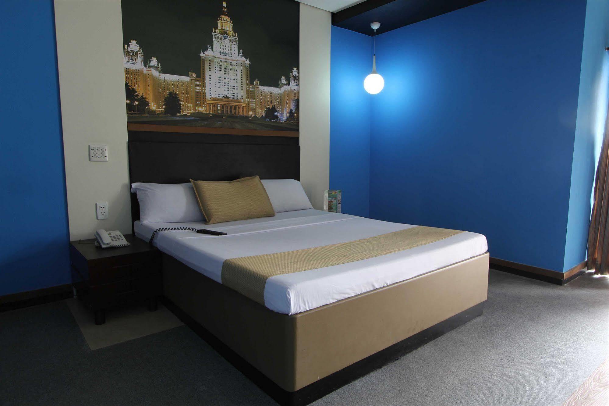 Hotel Dreamworld Araneta Cubao Exteriér fotografie
