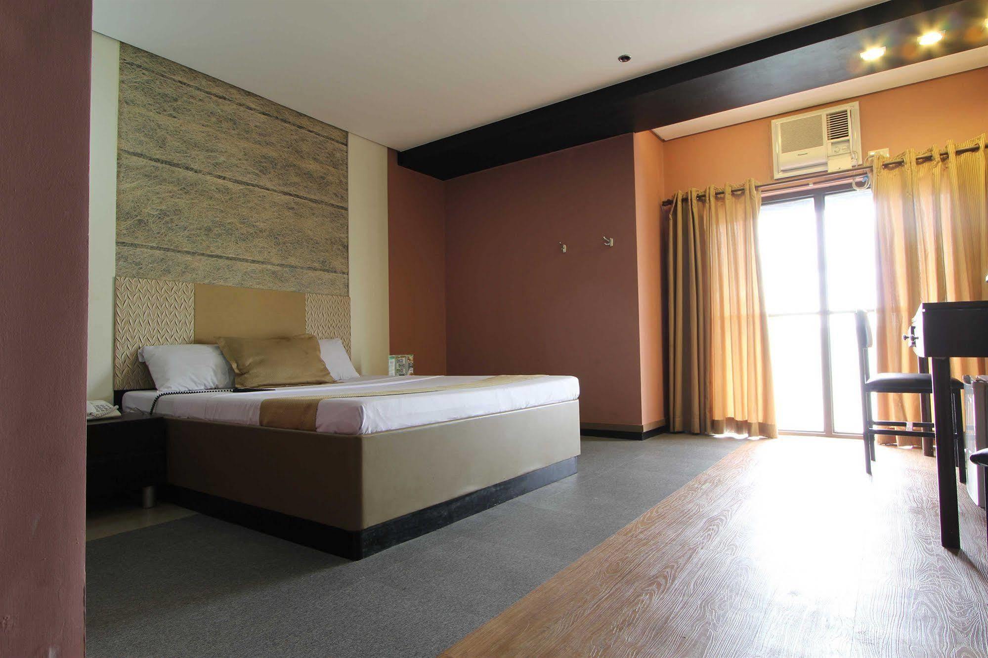 Hotel Dreamworld Araneta Cubao Exteriér fotografie